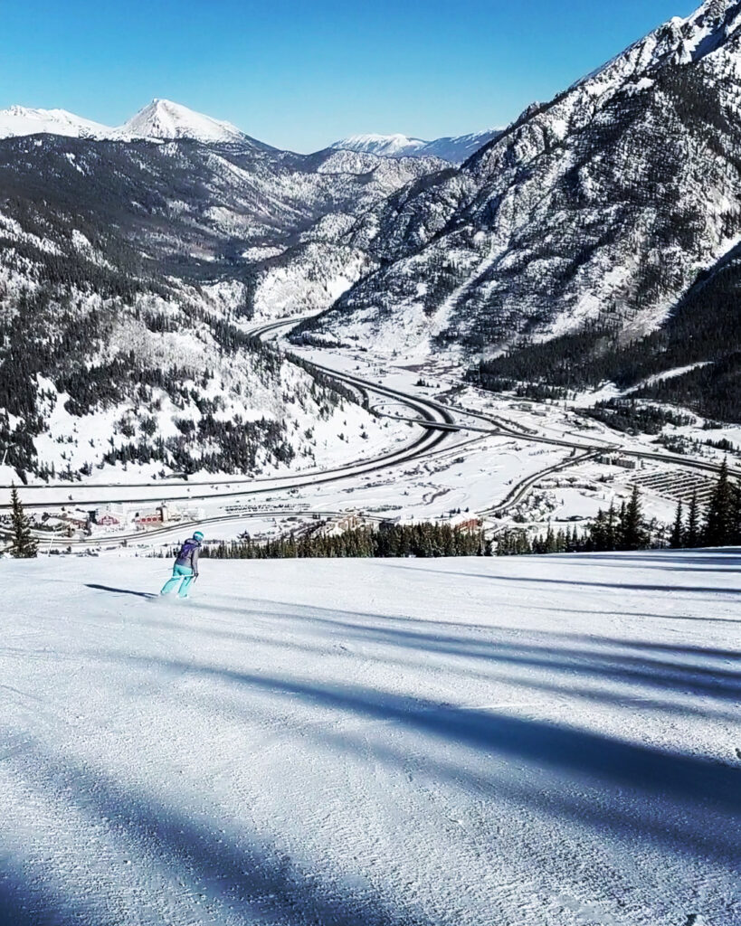 Kathryn_skiing